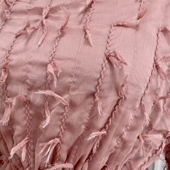 Blu Pepper Textured Pink Mini Dress with Ballon Sleeves and Elastic Waist - Picture 6 of 10